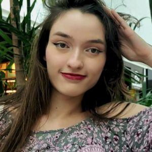 Luana_Perroni